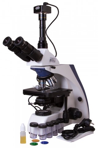 Digitální trinokulární mikroskop Levenhuk MED D30T 1